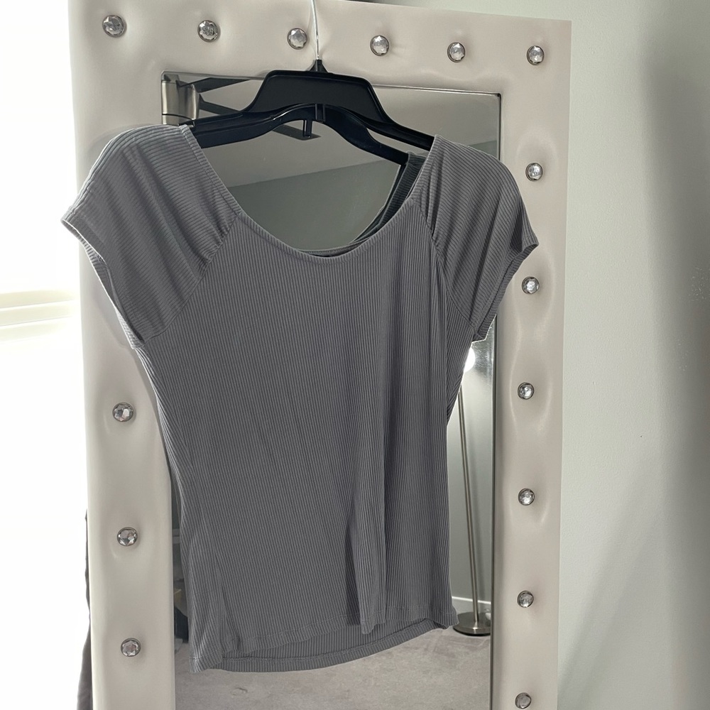 2- Tahari Short sleeve shirts